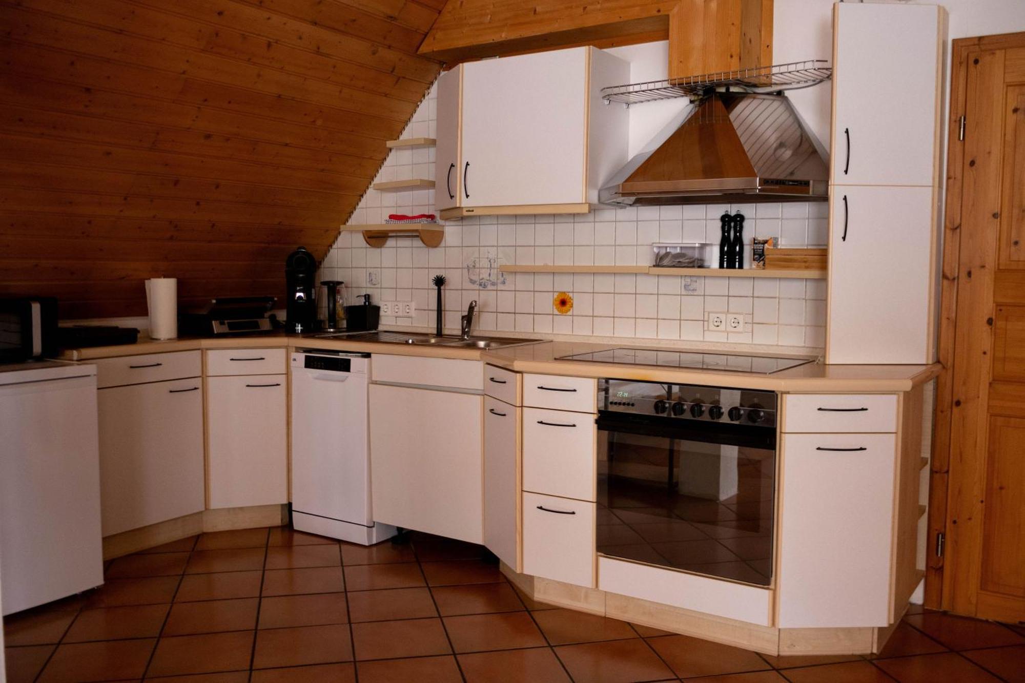 Kuzey Apartments คัปเพล-กราเฟินเฮาเซน ภายนอก รูปภาพ